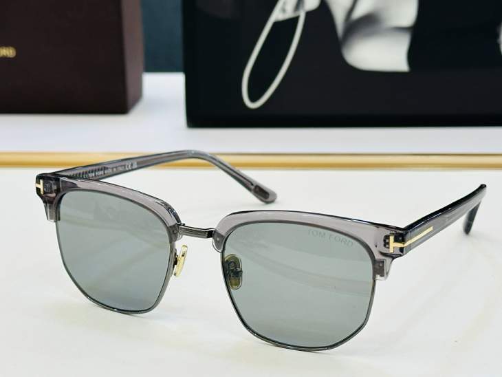Picture of Tom Ford Sunglasses _SKUfw76015204fw